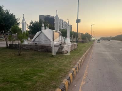 بحریہ انکلیو - سیکٹر ایف بحریہ انکلیو,بحریہ ٹاؤن,اسلام آباد میں 10 مرلہ رہائشی پلاٹ 1.65 کروڑ میں برائے فروخت۔