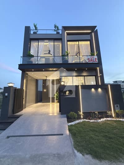3 Years Installment Plan Luxury 1.5 Story 5 Marla Brand New House In Park View City Lahore 3 Years Installment Plan Luxury 1.5 Story 5 Marla Brand New House In Park View City Lahore