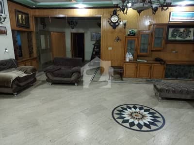 08 MARLA HOUSE OFFICE USE FOR RENT IN JOHAR TOWN PHASE 2 LAHORE