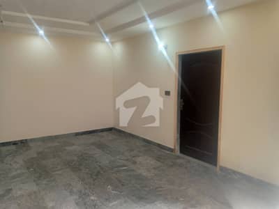 Apartment For Bechulars And Office