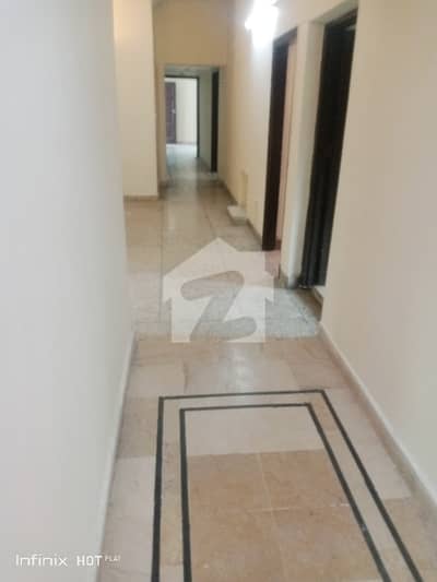 Upper Portion For Rent 3 Bed 3 Bath TV Lounge DD Marble Flooring Separate Gate Kitchen