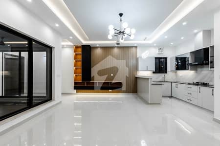 1 KANAL FULL HOUSE FOR RENT