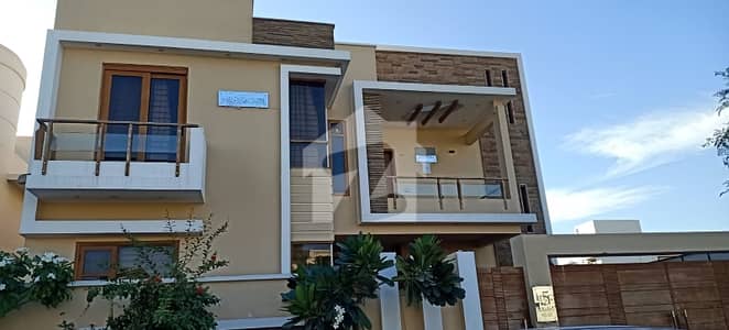 500 YARDS DOUBLE STOREY BUNGALOW UPPER PORTION FOR RENT IN DHA PHASE 7.