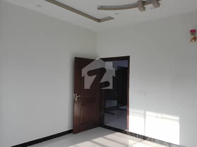 LDA Avenue House Sized 10 Marla Is Available