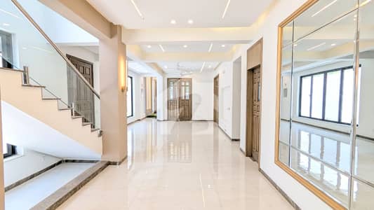 FOR RENT Designer House 9-Bedrooms Triple Storey House In F_7/1
