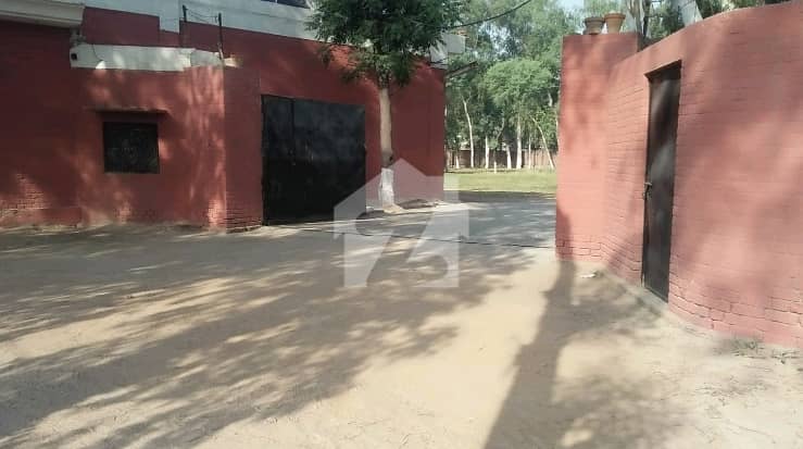 Factory For Sale In Beautiful Raiwind Road Factory For Sale In Beautiful Raiwind Road