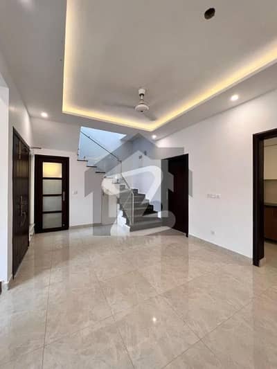 End Your Search For Prime Location House Here And sale Now