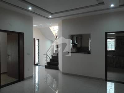 Affordable Upper Portion For Rent In NFC 1