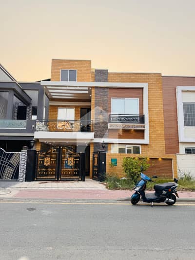 5 Marla Ultra Luxury House Modern Design For Sale In Bahria Orchard 5 Marla Ultra Luxury House Modern Design For Sale In Bahria Orchard