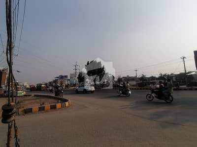 شالیمار کالونی ملتان میں 1 کنال رہائشی پلاٹ 3.2 کروڑ میں برائے فروخت۔ شالیمار کالونی ملتان میں 1 کنال رہائشی پلاٹ 3.2 کروڑ میں برائے فروخت۔