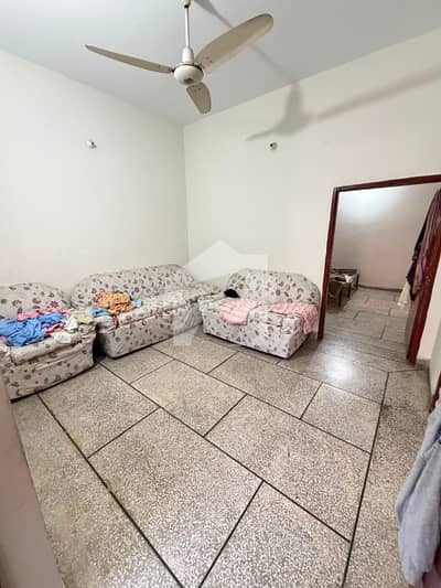 4.5 Marla Uper Portion For Rent ( Near Qurban School)