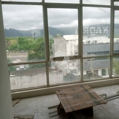 1700 Square Feet Office In Stunning Blue Area Is Available For rent