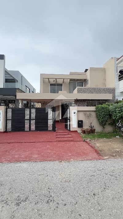 DHA Phase 6, Block A, Family Home