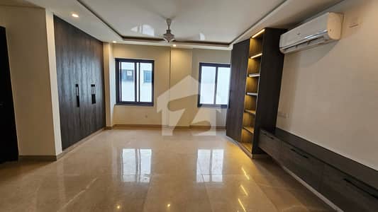 Luxurious 10 Marla Villa For Sale Premium Upgraded Home Luxurious 10 Marla Villa For Sale Premium Upgraded Home
