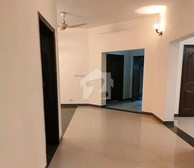 Askari 11 House Sized 1 Kanal For rent