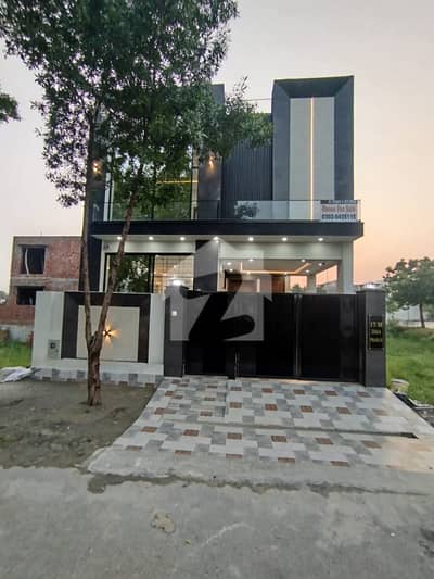 5 Marla Brand New House for Sale (Near Carrefour) Gate no. 3