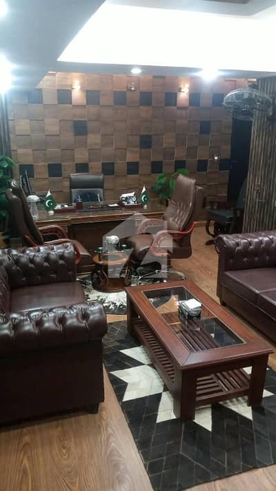 2800 sqft PREMIUM OFFICE AVAILABLE FOR SALE AT SHAHRA-E-FAISAL