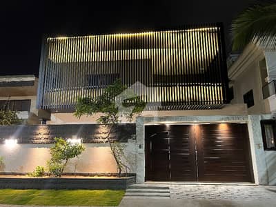 500 Yards Bungalow For Sale. Proper 2 Unit