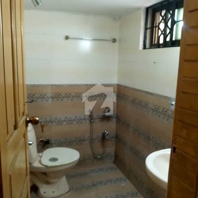 Ground Portion Available For Rent In G10