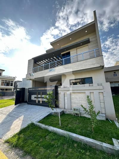8 Marla Double Unit House Available For Sale In Faisal Town F-18 Islamabad 8 Marla Double Unit House Available For Sale In Faisal Town F-18 Islamabad
