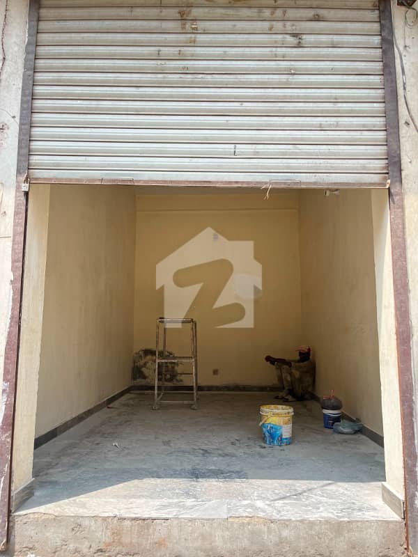 SHOP AVAILABLE FOR RENT SHOP AVAILABLE FOR RENT