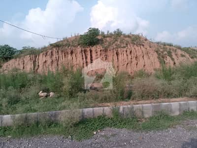 5 Marla LEVEL PLOT FOR SALE E-12/1 (NON CUTTING AREA)