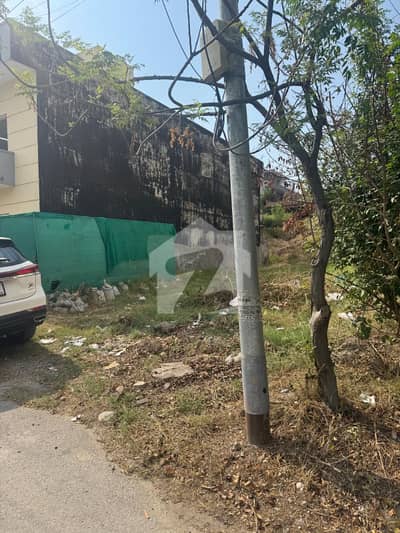 32x70 Residential Plot For Sale In Soan Garden All Utilities Availab