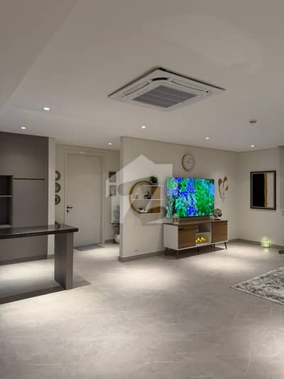Brand New 2 Bed Fully Loaded Furnished Atched Glass Cabin Bath