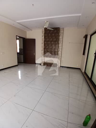 1 Kanal Upper Portion Available For Rent Ideal Location All Facilities Available 1 Kanal Upper Portion Available For Rent Ideal Location All Facilities Available