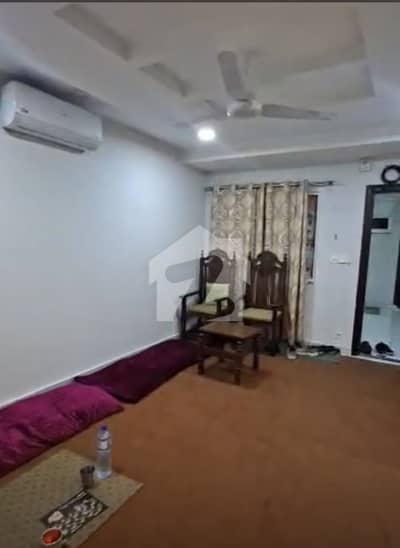 2 Bed With Servant Available in Royal Mall 2 Bed With Servant Available in Royal Mall