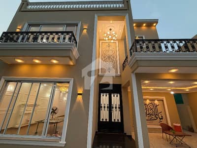اے ڈبلیو ٹی فیز 2 اے ڈبلیو ٹی آرمی ویلفیئر ٹرسٹ,رائیونڈ روڈ,لاہور میں 2 کمروں کا 10 مرلہ زیریں پورشن 50.0 ہزار میں کرایہ پر دستیاب ہے۔ اے ڈبلیو ٹی فیز 2 اے ڈبلیو ٹی آرمی ویلفیئر ٹرسٹ,رائیونڈ روڈ,لاہور میں 2 کمروں کا 10 مرلہ زیریں پورشن 50.0 ہزار میں کرایہ پر دستیاب ہے۔