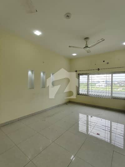 1 Kanal Upper Portion Available For Rent Location B-17 Multi Gardens Block C1