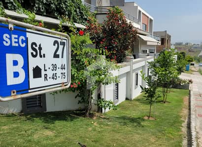 ڈی ایچ اے فیز 5 - سیکٹر بی ڈی ایچ اے ڈیفینس فیز 5,ڈی ایچ اے ڈیفینس,اسلام آباد میں 1 کنال رہائشی پلاٹ 3.75 کروڑ میں برائے فروخت۔