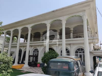 2 Kanal Beautiful 6 Beds House | Main Boulevard | DHA Phase 1 2 Kanal Beautiful 6 Beds House | Main Boulevard | DHA Phase 1