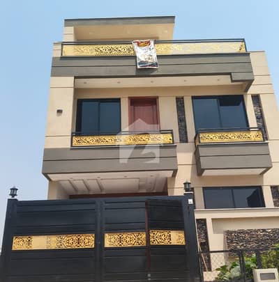 جی ۔ 14 اسلام آباد میں 5 کمروں کا 4 مرلہ مکان 3.7 کروڑ میں برائے فروخت۔