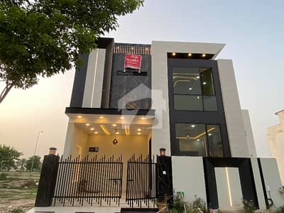 سٹی ہاؤسنگ ۔ بلاک بی سٹی ہاؤسنگ فیز 1,سٹی ہاؤسنگ,ملتان میں 4 کمروں کا 5 مرلہ مکان 1.3 کروڑ میں برائے فروخت۔ سٹی ہاؤسنگ ۔ بلاک بی سٹی ہاؤسنگ فیز 1,سٹی ہاؤسنگ,ملتان میں 4 کمروں کا 5 مرلہ مکان 1.3 کروڑ میں برائے فروخت۔
