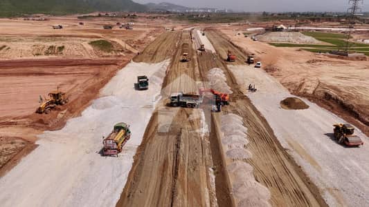 مارگلہ انکلیو اسلام آباد میں 5 مرلہ رہائشی پلاٹ 1.8 کروڑ میں برائے فروخت۔