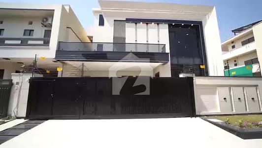 12 Marla Double Unit House For Sale