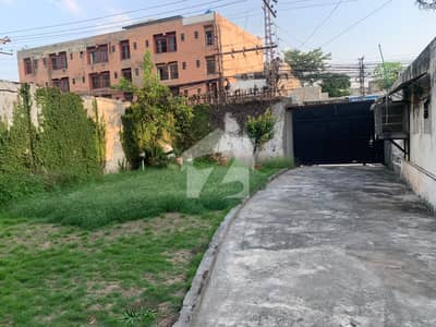 30 Marla House In Satellite Town - Block A For rent At Good Location