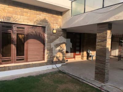 Ground Floor, 3 Bed Drawing Dining - Servant Quarter - Gulshan Iqbal Block 5