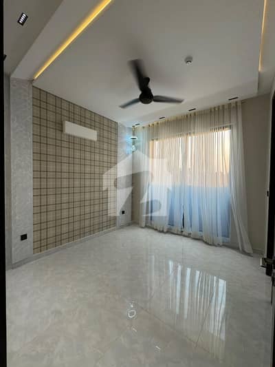 10 Marla Upper Portion for Rent in DHA | Spacious | Prime Location