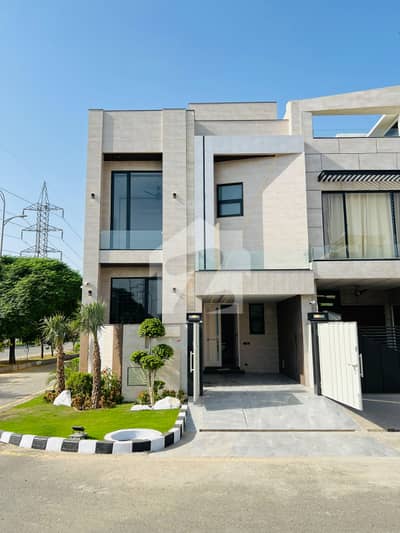 5 Marla Brand New House With Besment Available For Sale In Lake City