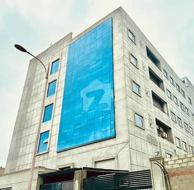 A Office Of 11000 Square Feet In Karachi
