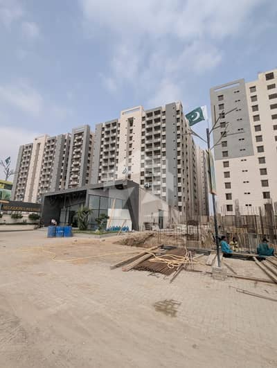Prime Location Flat Sized 1080 Square Feet In Jinnah Avenue