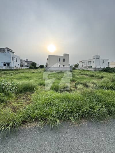 Ideal Location Y Block Plot For Sale Near Macdonalds 420 Lakh