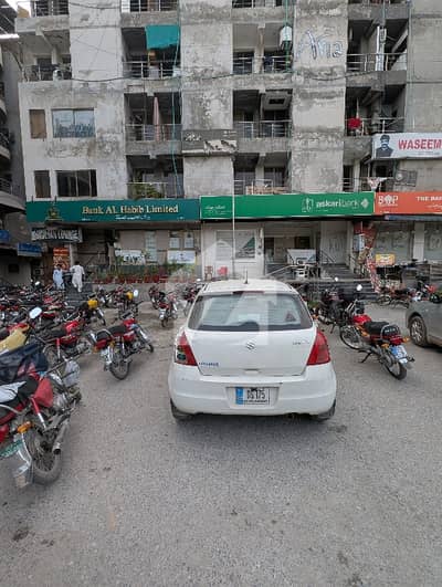 BEAUTIFUL LOCATION RENTED COMMERCIAL SPACE FOR SALE RENTED ON ASKARI BANK AND BANK AL HABIB