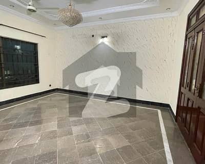 4 Bed Upper Portion For Rent In E-11 Multi