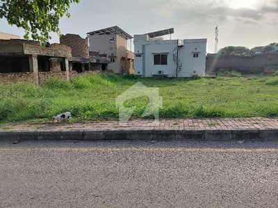 بحریہ ٹاؤن فیز 5 بحریہ ٹاؤن راولپنڈی,راولپنڈی میں 1 کنال رہائشی پلاٹ 3.6 کروڑ میں برائے فروخت۔ بحریہ ٹاؤن فیز 5 بحریہ ٹاؤن راولپنڈی,راولپنڈی میں 1 کنال رہائشی پلاٹ 3.6 کروڑ میں برائے فروخت۔