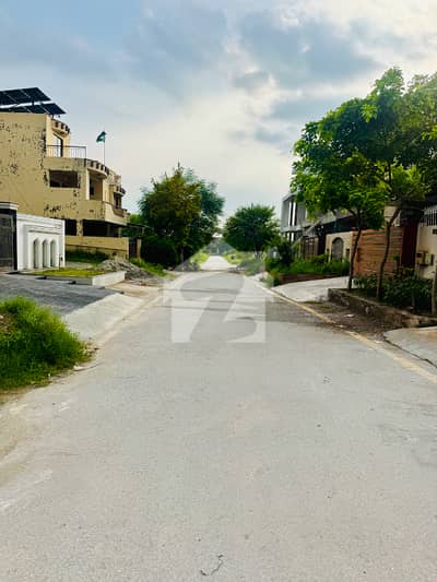 10 Marla Investor Price Plot For Sale in CDA Sector D12