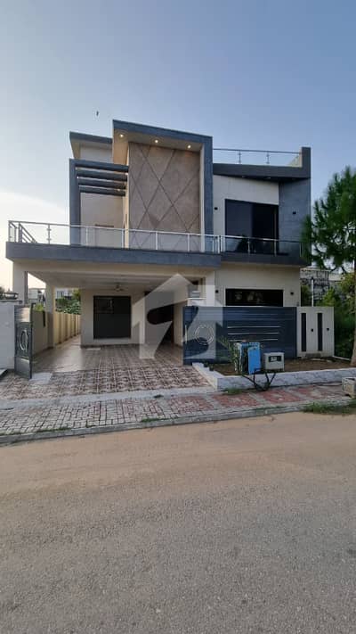 ٹاپ سٹی 1 اسلام آباد میں 5 کمروں کا 10 مرلہ مکان 4.5 کروڑ میں برائے فروخت۔ ٹاپ سٹی 1 اسلام آباد میں 5 کمروں کا 10 مرلہ مکان 4.5 کروڑ میں برائے فروخت۔